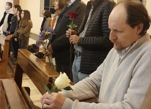 El Maestro entrega la Obra de la Unidad a Dios Padre